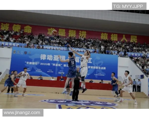 武汉篮球队逆袭之路揭秘:钻石联赛特别报道展现团队拼搏精神与辉煌成就 武汉篮球队逆袭之路揭秘:钻石联赛特别报道展现团队拼搏精神与辉煌成就