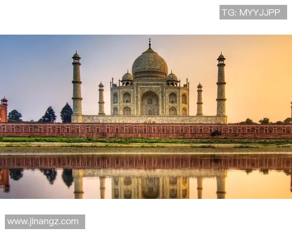 怀旧风潮再现复古足球明星壁纸带你重温经典瞬间与激情岁月